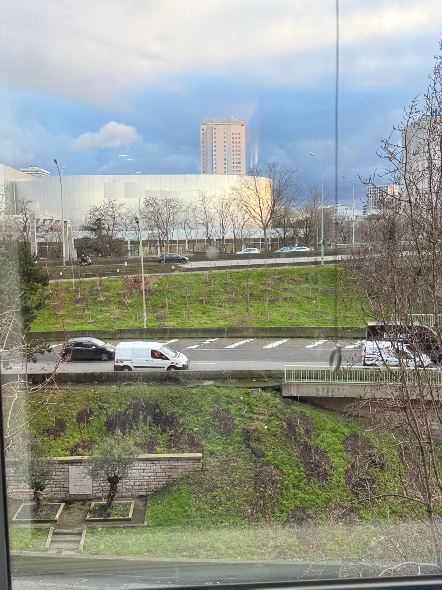 Ibis Budget Paris Porte De La Chapelle - Arena المظهر الخارجي الصورة